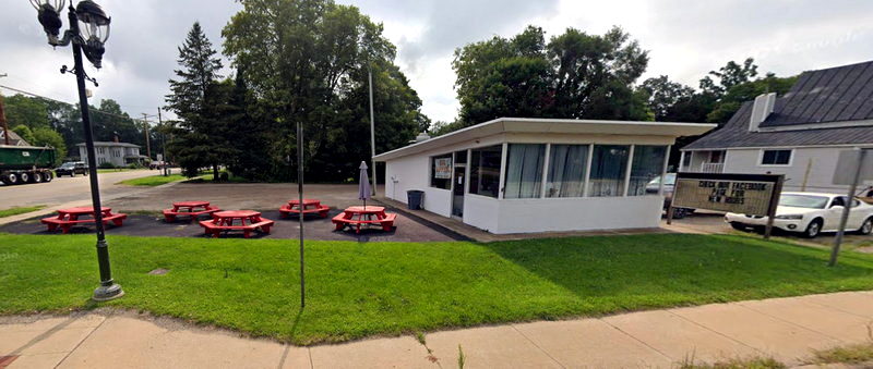 Dairy Isle - Schoolcraft - 104 E Eliza St